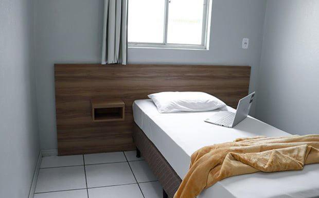 Hotel Renata Tubarão Exteriör bild
